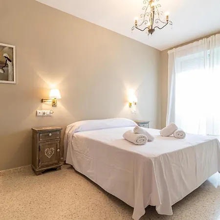 Allo Europa I Parking Piscina Padel 3 Apartment *
