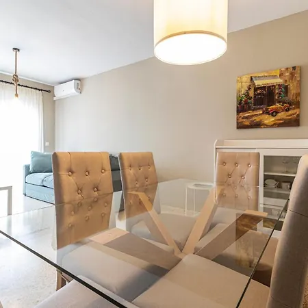 Allo Europa I Parking Piscina Padel 3 Apartment *