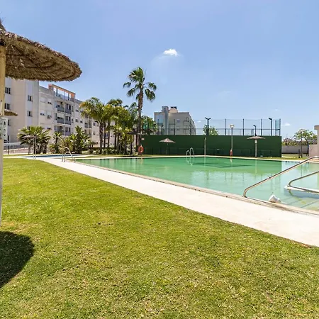 Apartment Allo Europa I Parking Piscina Padel 3 *