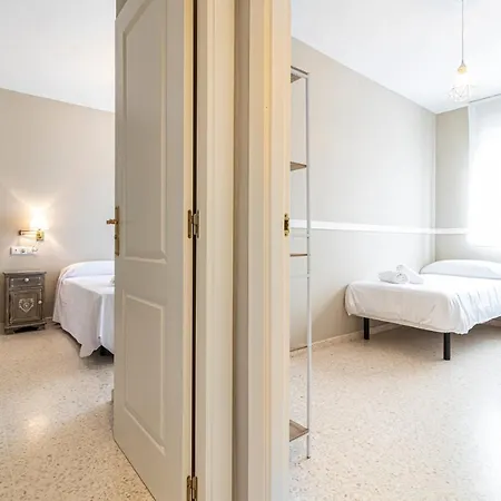 Allo Europa I Parking Piscina Padel 3 Apartment *